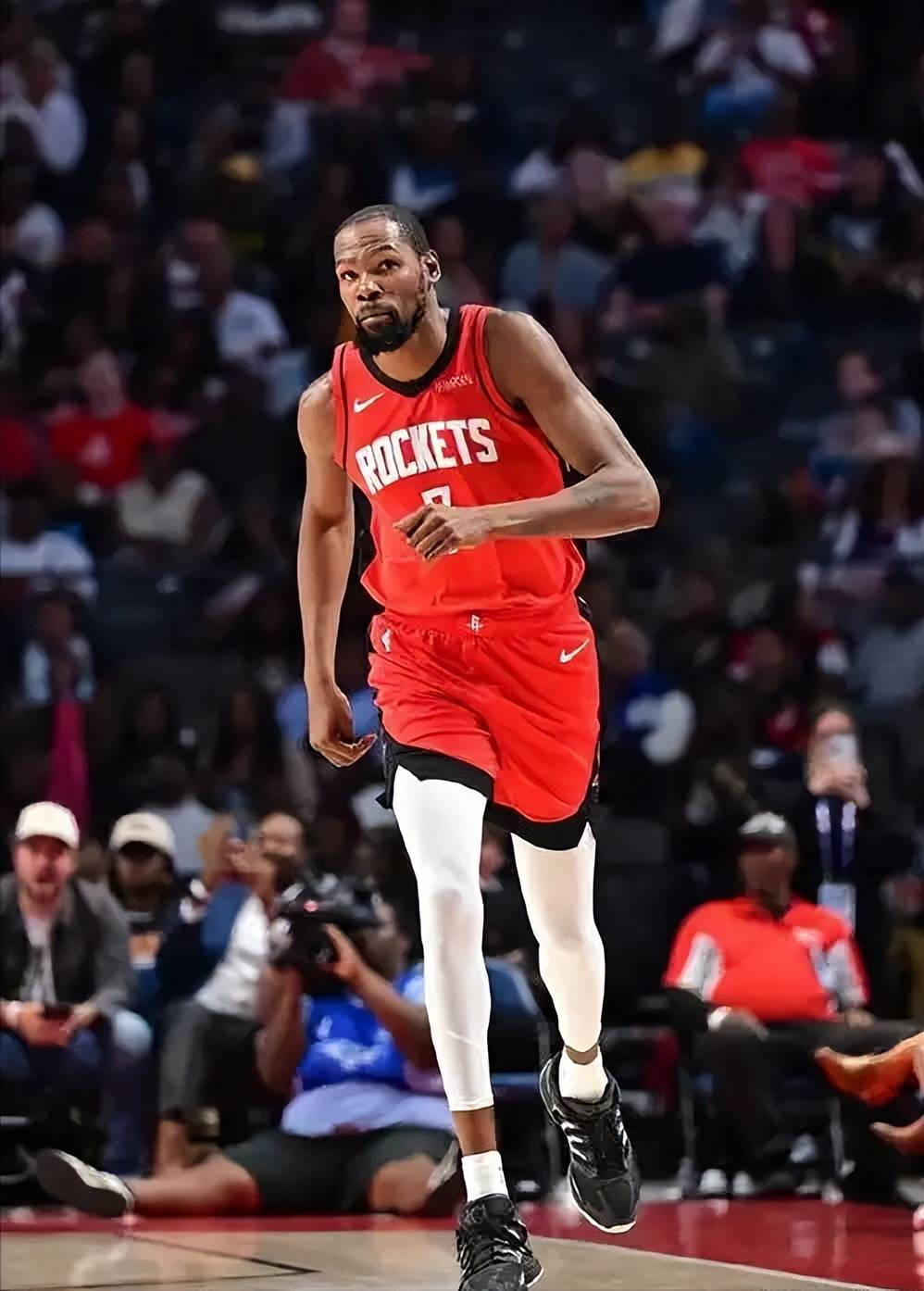 与内容框架 与内容框架