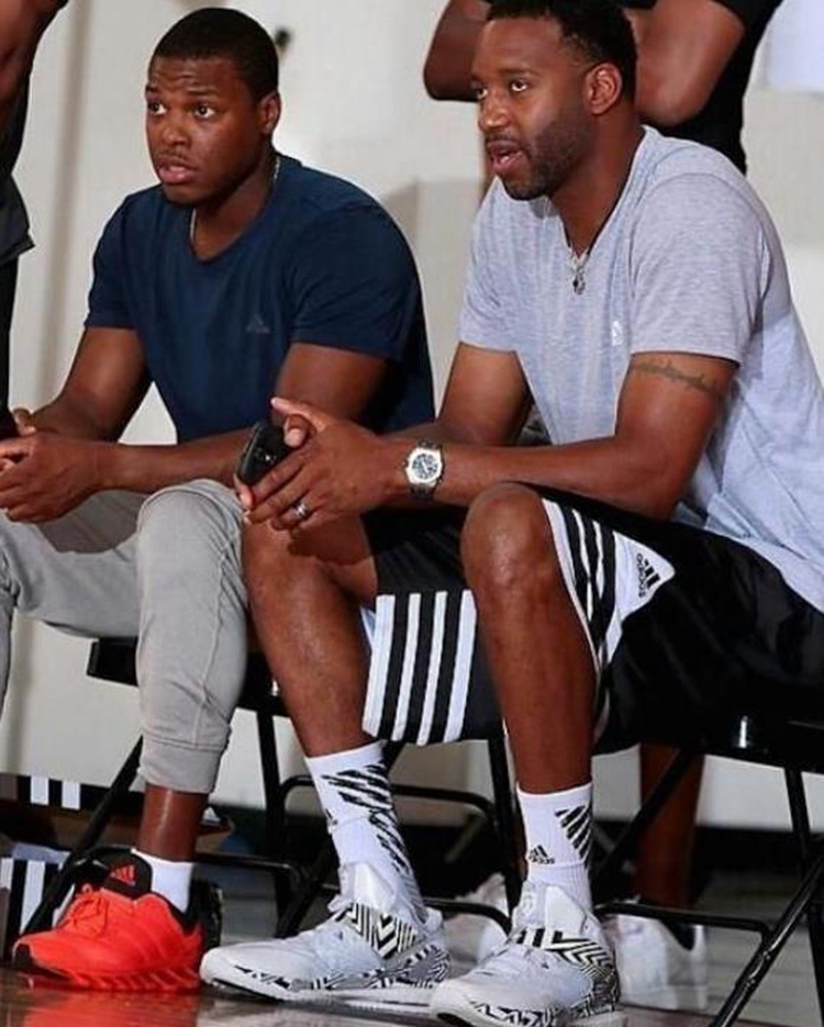 暂停是否留 暂停是否留